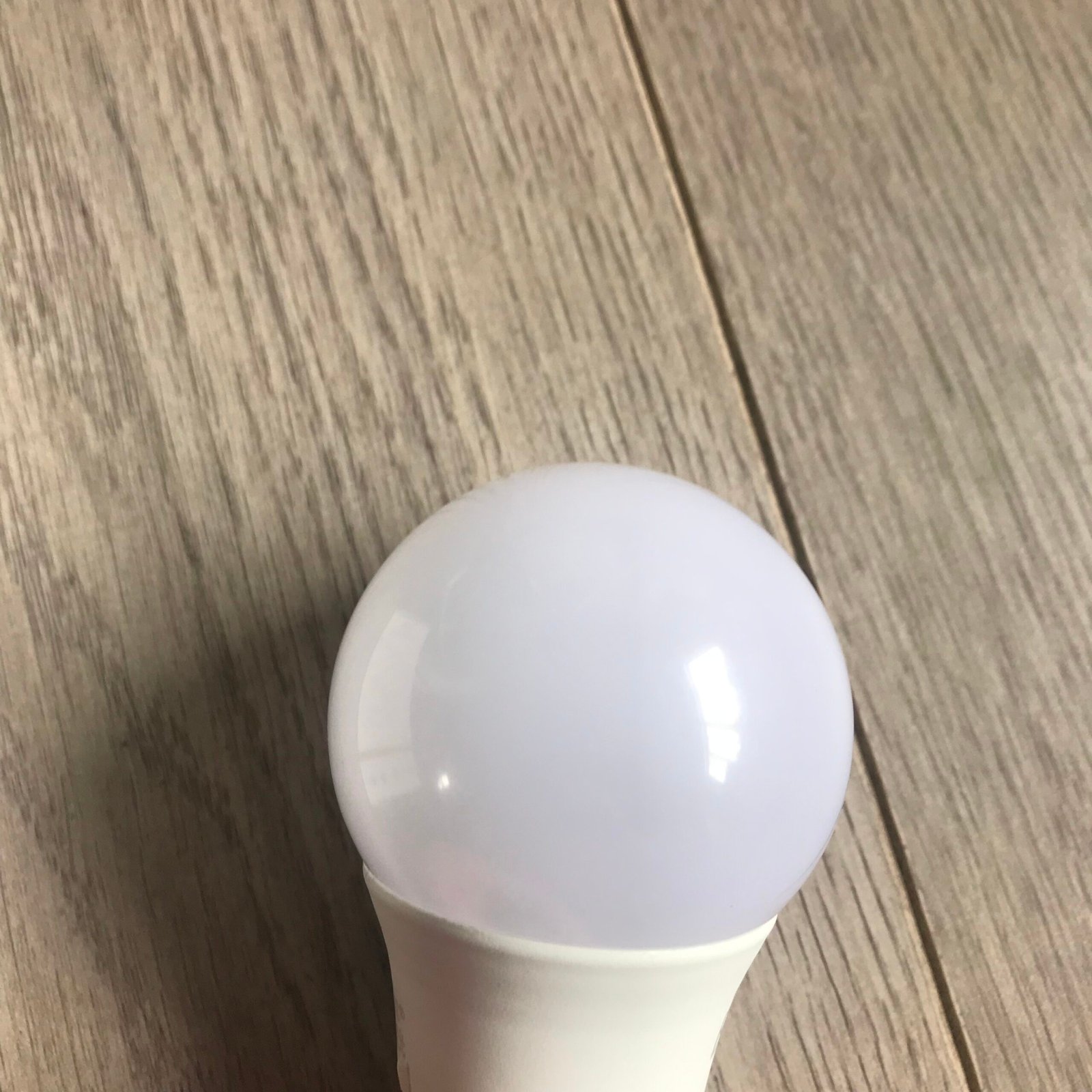 party teller ultra bright led light bulbs, energy saving light bulbs with large screw ports in the province party teller ultra bright led light bulbs, energy saving light bulbs with large screw ports in the province